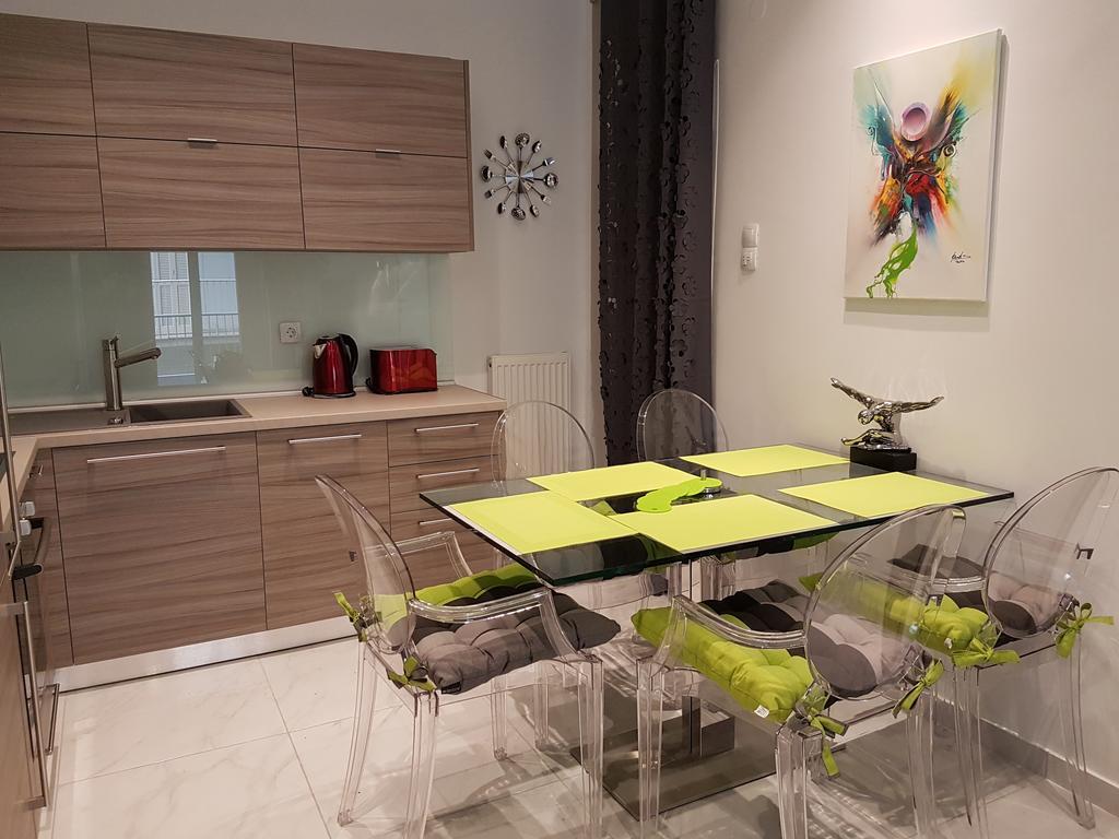 Laura White Tower Apartment Солун Екстериор снимка