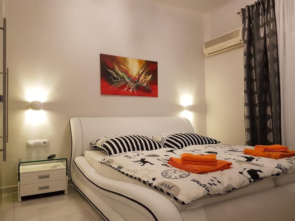 Laura White Tower Apartment Солун Екстериор снимка