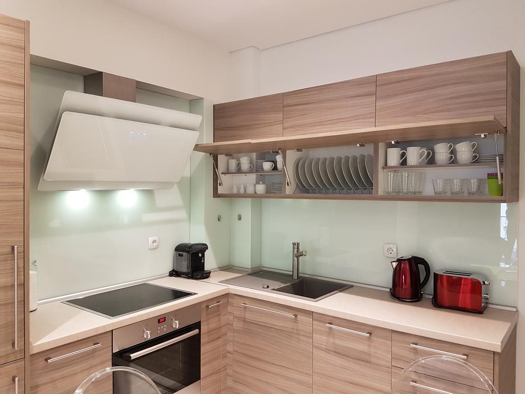 Laura White Tower Apartment Солун Екстериор снимка